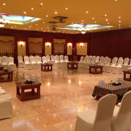 Royal Concorde Hotel & Suite Dubai Eksteriør billede